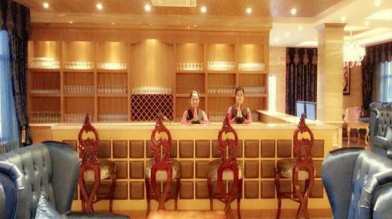 Star World Hotel Naypyidaw Exterior photo